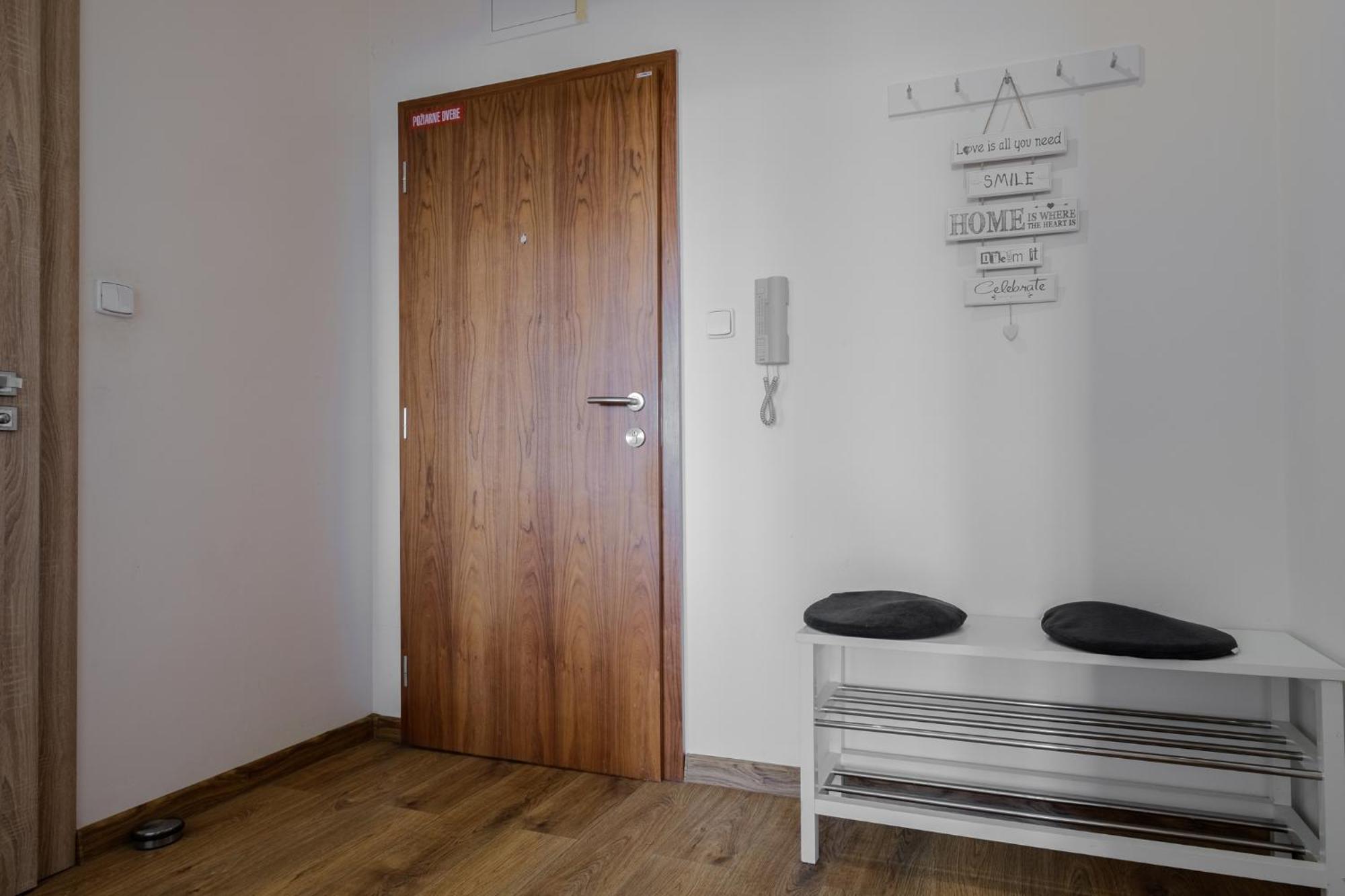 Relax & Luxury A4 Apartment Vel'ka Lomnica Ngoại thất bức ảnh
